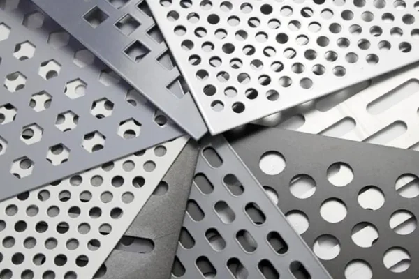 Một số lưu ý khi thực hiện gia công đục lỗ inox